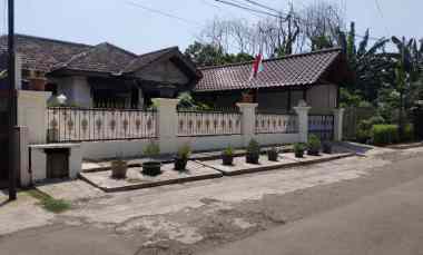 Dijual Rumah Komplek Luas Strategis Didekat Area Kali Malang Bekasi