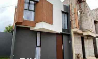 Dijual Rumah Siap Huni 3 Kamar Tidur Strategis dekat Tol Pamulang