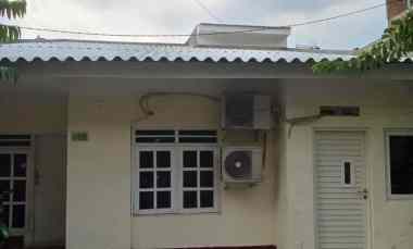 dijual rumah jalan ahmad yani gayungan