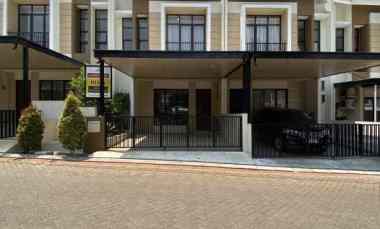 Rumah Siap Huni di Pamulang Fasilitas Komplek sudah Jadi