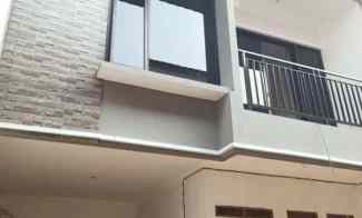 Rumah Murah 2-lantai Pondok Kopi dekat Tol Bintara dan Kalimalang