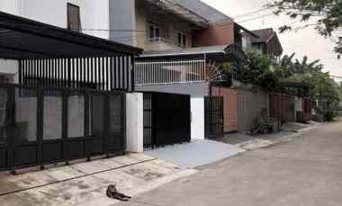 dijual rumah jalan cinere megapolitan