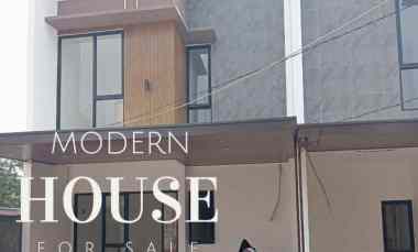 Rumah Dijual di Jalan cirendeu raya