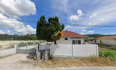 dijual rumah jalan dr td pardede tarutung