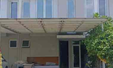 Dijual Rumah Grand Pakuwon Canberra 4 K.Tidur dekat Sampoerna Academy