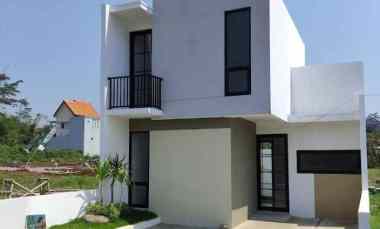 Rumah Modern 2 Lantai Lokasi dekat Bandulan Sukun Kota Malang