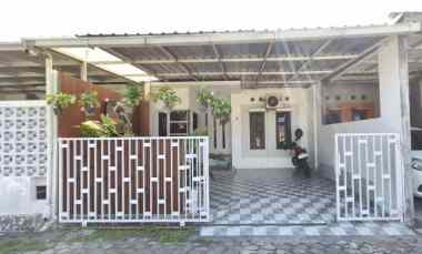 Rumah Dijual di jalan imogiri barat