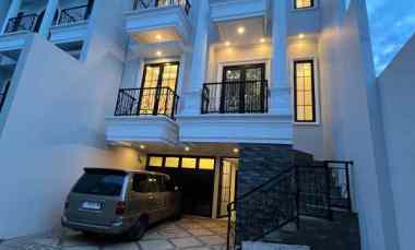 Tonwhouse Murah dan Siap Huni di Jagakarsa Jakarta Selatan