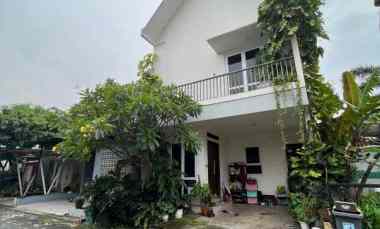 Rumah Bintaro Ciputat 2 Lantai Cluster Jalan Kihajar Dewantara