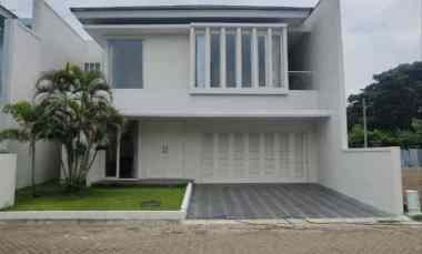 Rumah Mewah Baru Gress Semi Furnished Lokasi Manyar Jaya Sukolilo Sura