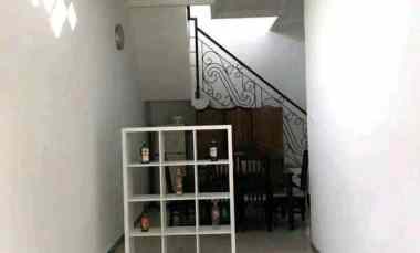 Jual Rumah Full Furnised di Komplek Perumahan Margacinta