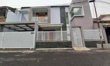 Rumah Dijual di JALAN MARS VENUS TATA SURYA MARGAHAYU BUAHBATU BANDUNG