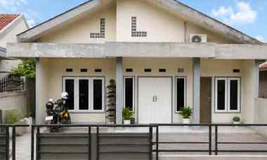 Rumah Dijual di Jalan masjid baitussalam konsen