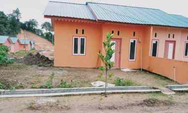 dijual rumah jalan merapi perumahan