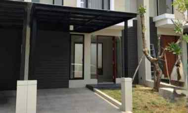 1 Milyar-an Termurah Rumah North West Lake Citraland Surabaya Modern 2