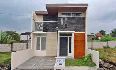 Rumah Siap Huni Lokasi Perumahan Daerah Cemorokandang Kota Malang