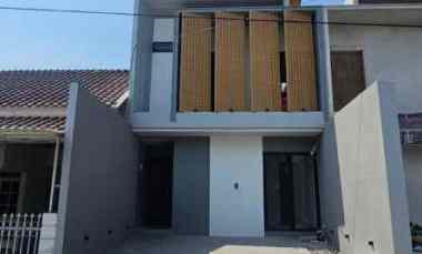 2 Milyaran Dijual Rumah Baru Perumahan Panjang Jiwo Permai dekat Ubaya