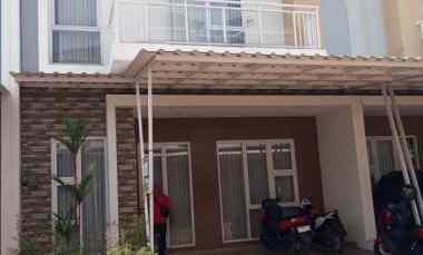 Rumah Mewah dalam Cluster Terbatas Jati Asih Kota Bekasi Furnish