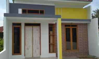 Rumah Dijual di Jalan Pendidikan 3 Gg. Bunga Gambir Pasar 8 Tembung