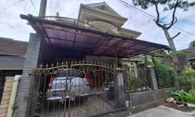 Rumah Dijual di Jalan Pesantren