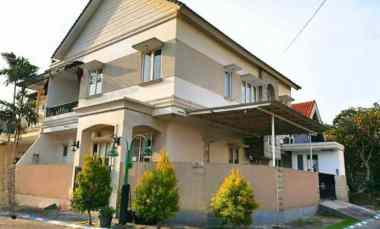 Rumah Pinus Asri Samping Perum Wisata Bukit Mas - Modern Luas 2 Lantai