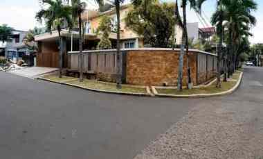 dijual rumah jalan raya bintaro