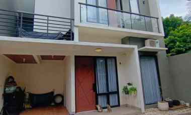 Rumah Semi Furnish di Bintaro.dekat Stasiun Pondok Ranji dan Tol