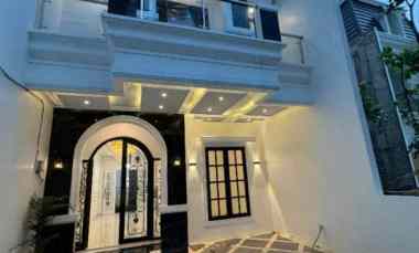 Rumah Baru Ready di Jakarta Selatan.dkt Pusat Bisnis Perkantoran