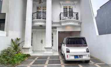 Rooftop View Jakarta, Rumah Mewah 3 Lantai di Jagakarsa Nego Sampai