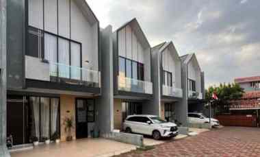 Rumah Dijual di Jalan raya kahfi. Jagakarsa