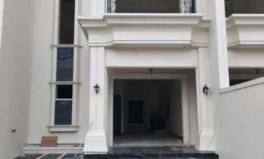 Exclusive 7 Unit Rumah Classic Siap Huni di Kalimulya Depok Jawa Barat