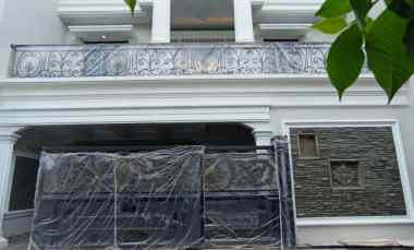 Rumah Dijual di Jalan raya kebagusan