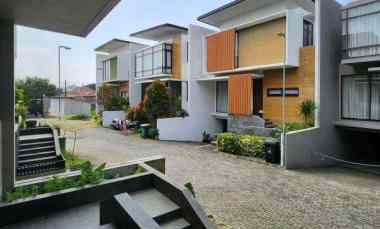 Rumah Baru di Kemang Ampera.dekat Pusat Bisnis dan Perkantoran