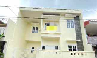 Rumah Baru Minimalis 2 Lantai dalam Komplek Pemda Jatiasih