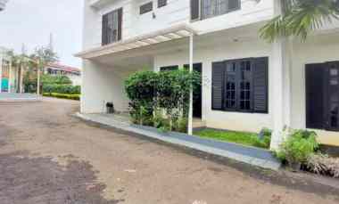 Dijual Rumah Mewah Town House Lebak Bulus, 4 1 KT, Full Bonus Siap Pak