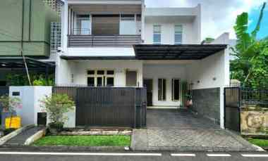 Rumah Dijual di Jalan raya pondok indah mal 2