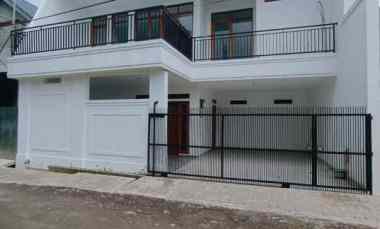 Rumah Dijual di Jalan raya Pondok Ranji