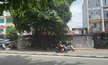 Rumah Tua Cocok untuk Komersial Pinggir Jalan Raya Pos Pengumben