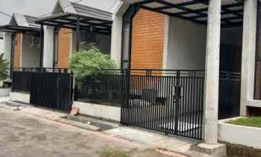 dijual rumah jalan raya telang timur