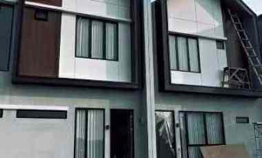 Rumah Asri 2 Lantai Promo Kemerdekaan 5 menit Tol Cakung