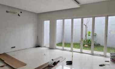 Dijual Rumah Royal Residence Richmond dekat Pakuwon Mall, Citraland