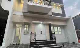 Rumah Mewah Baru Cluster Ekslusif Jagakarsa Jalan Sadar