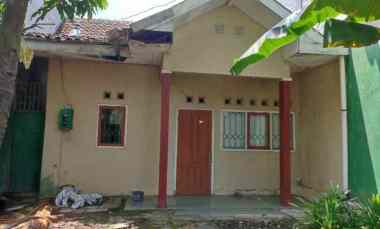 Dijual Rumah Hitung Tanah di Jalan Singosari Nusukan Solo