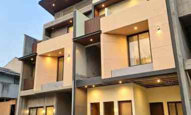 Jual Rumah 1.4 Milyar Kamar Tidur 4 di Jagakarsa Jakarta Selatan