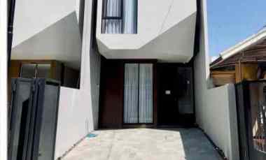 New Murah Rp. 2 Milyar-an Rumah Sutorejo - Raya Mulyosari - Surabaya