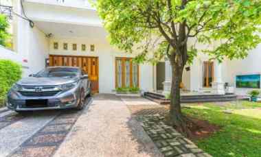 dijual rumah jalan tanah abang iv