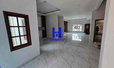 dijual rumah jalan wartawan daerah
