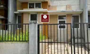 Dijual Rumah Jarang Ada Murah di Bukit Golf Cibubur