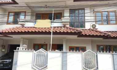 Dijual Rumah Cantik Komplek di Jati Padang, Pasar Minggu, JakSel