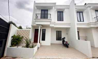 Rumah Baru 2 Lantai Lokasi Strategis dekat LRT Jatibening Kota Bekasi